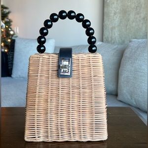 Wicker Hand bag with cross body attachment